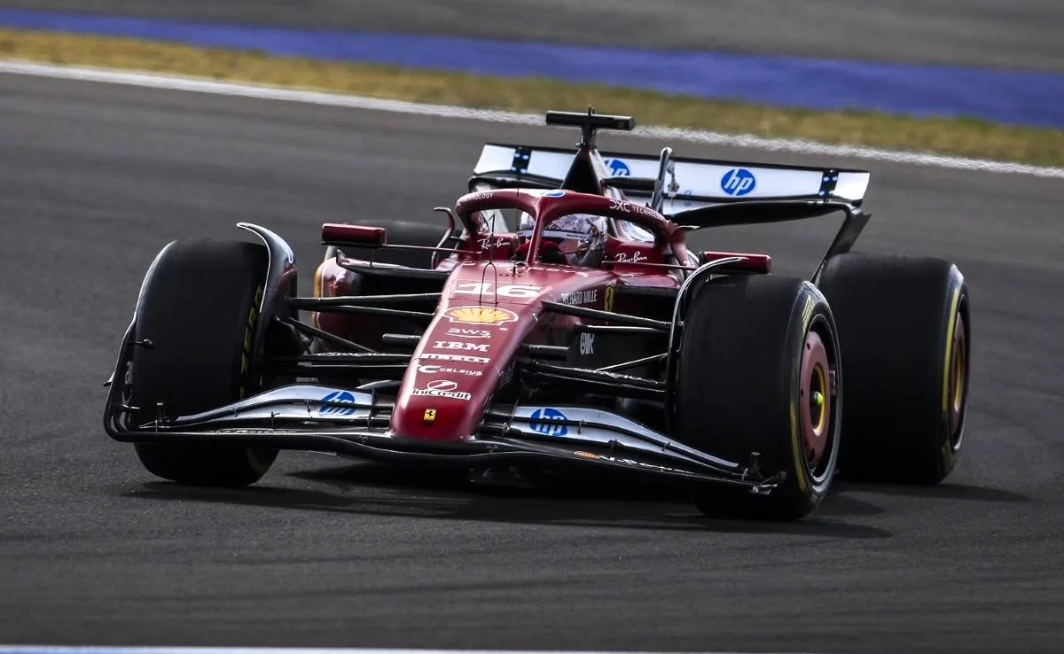 Carrera GO!!! 20064249 Audi R8 LMS GT3 Evo II DTM L Engstler No8 I 1:43 Scale Slot Car I With Original License I Suitable For Ages 6 Years